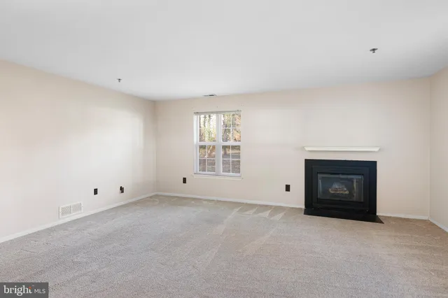 $175,000 | 416 Ashton Lane, Unit 416, New Castle, DE 19720