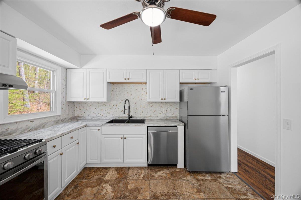 1168 Lakes Road Monroe, NY 10950 - Photo 14 of 41