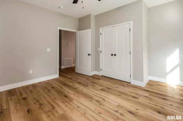 $232,500 | 207 Rowatt Street, Cambria, IL 62918