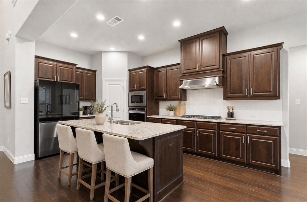 1003 Fenwick Lane Forney, TX 75126 - Photo 10 of 37