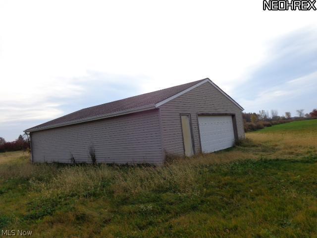 8875 Bechtel Road Elyria, OH 44035 - Photo 4 of 18 Gallery Image 4