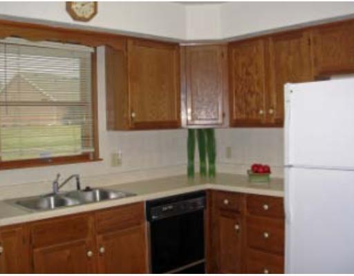 1718 Fox Ridge Drive, Unit 1718 Springfield, OH 45503 - Photo 8 of 12