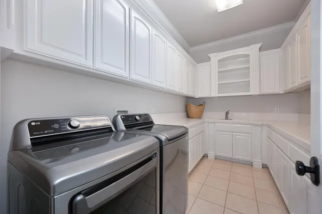 $2,100,000 | 9875 Granite View Lane, Granite Bay, CA 95746