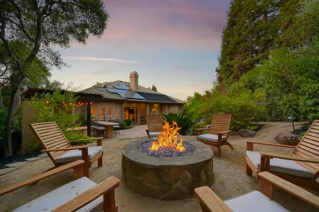 $2,100,000 | 9875 Granite View Lane, Granite Bay, CA 95746