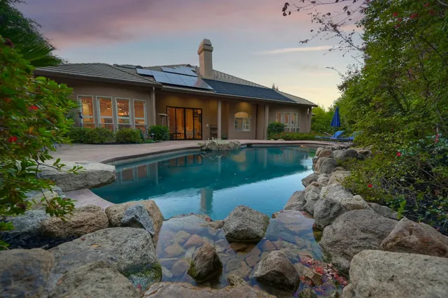 $2,100,000 | 9875 Granite View Lane, Granite Bay, CA 95746