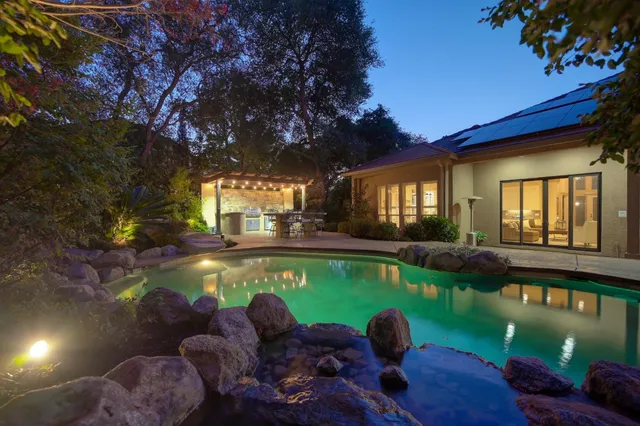 $2,100,000 | 9875 Granite View Lane, Granite Bay, CA 95746