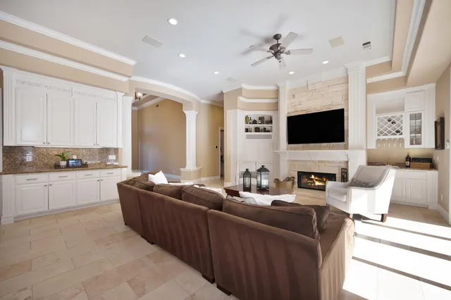 $2,100,000 | 9875 Granite View Lane, Granite Bay, CA 95746