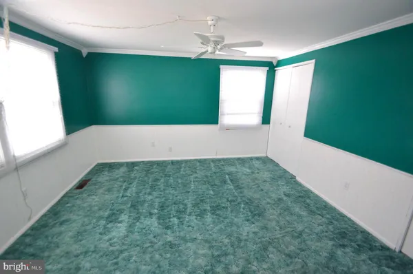 $364,900 | 8 Holton Lane, Willingboro, NJ 08046