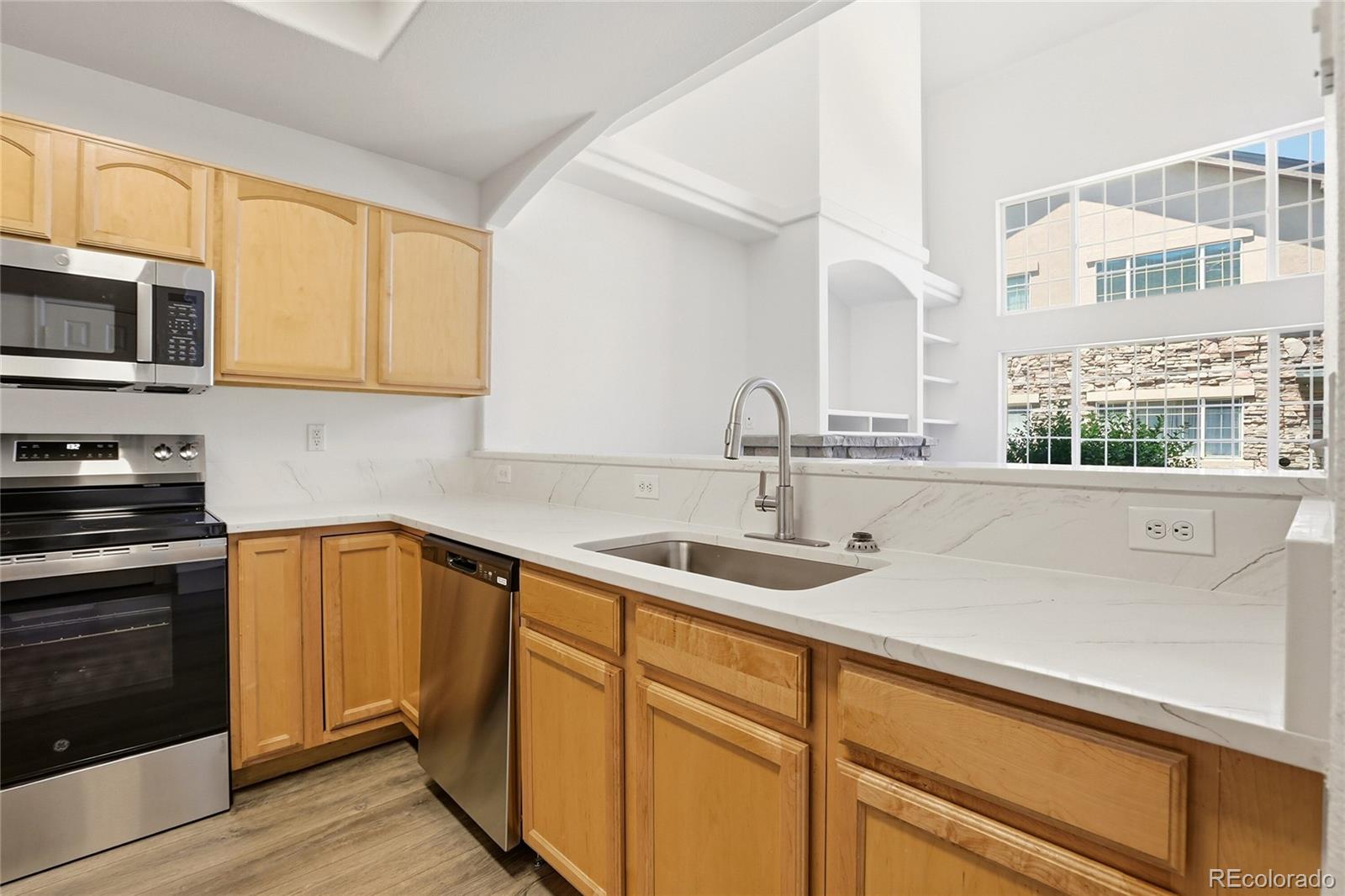 1435 South Chambers Road, Unit 104 Aurora, CO 80017 - Photo 13 of 31