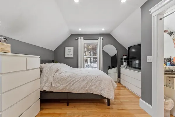 $539,900 | 48 Clarendon Avenue, Lynn, MA 01902