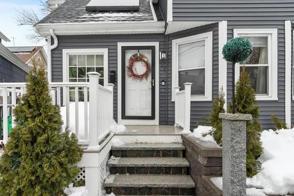 $539,900 | 48 Clarendon Avenue, Lynn, MA 01902