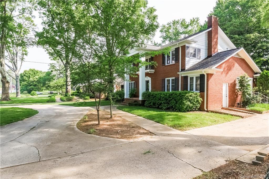 3527 Providence Road Charlotte, NC 28211 - Photo 4 of 24 Gallery Image 4