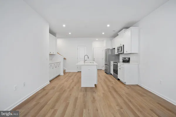 $459,900 | 2536 Neabsco Common Place, Woodbridge, VA 22191