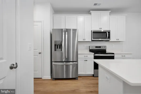 $459,900 | 2536 Neabsco Common Place, Woodbridge, VA 22191