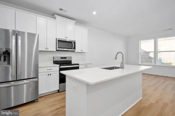 $459,900 | 2536 Neabsco Common Place, Woodbridge, VA 22191