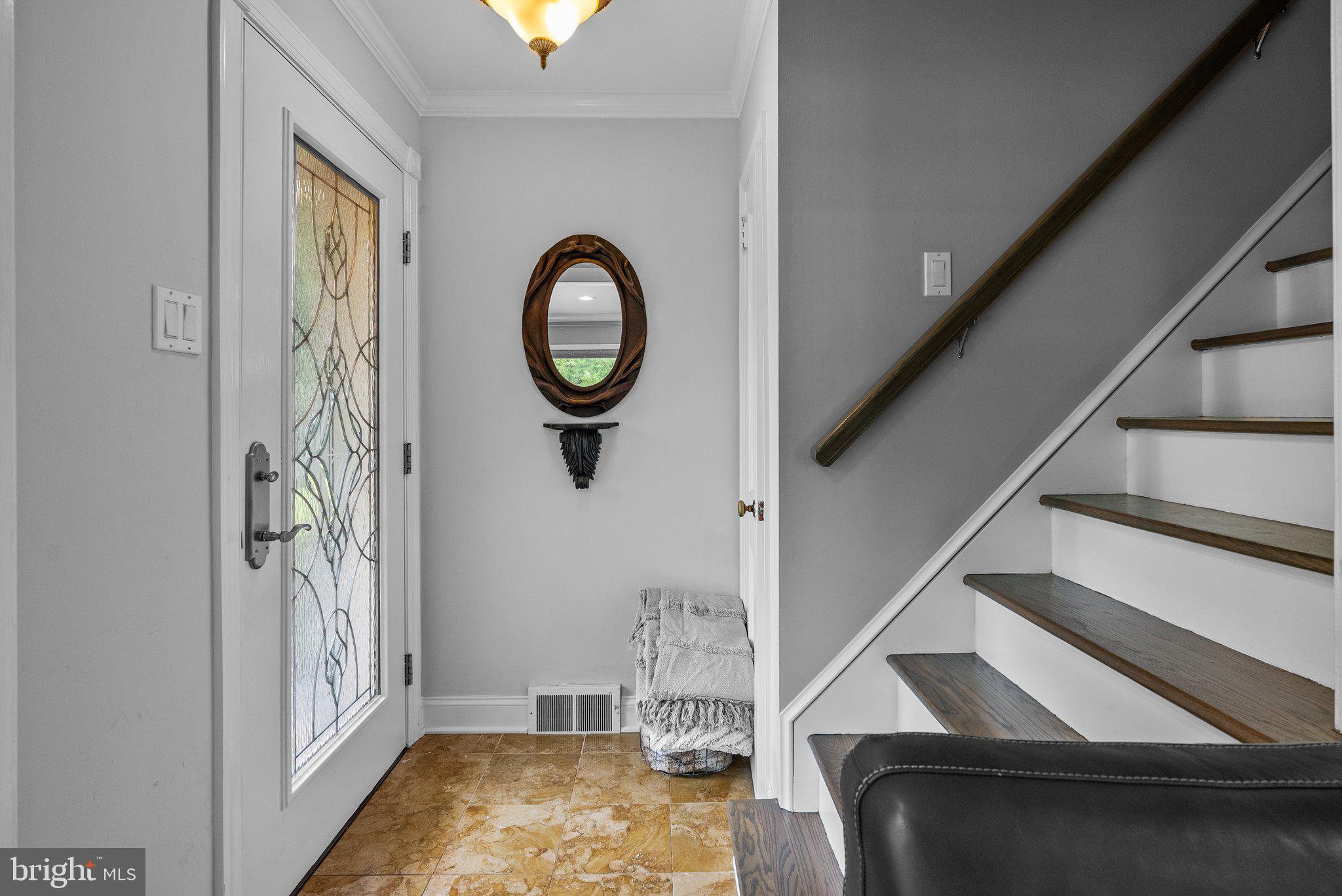 612 Pinney Road Huntingdon Valley, PA 19006 - Photo 8 of 40 Gallery Image 8