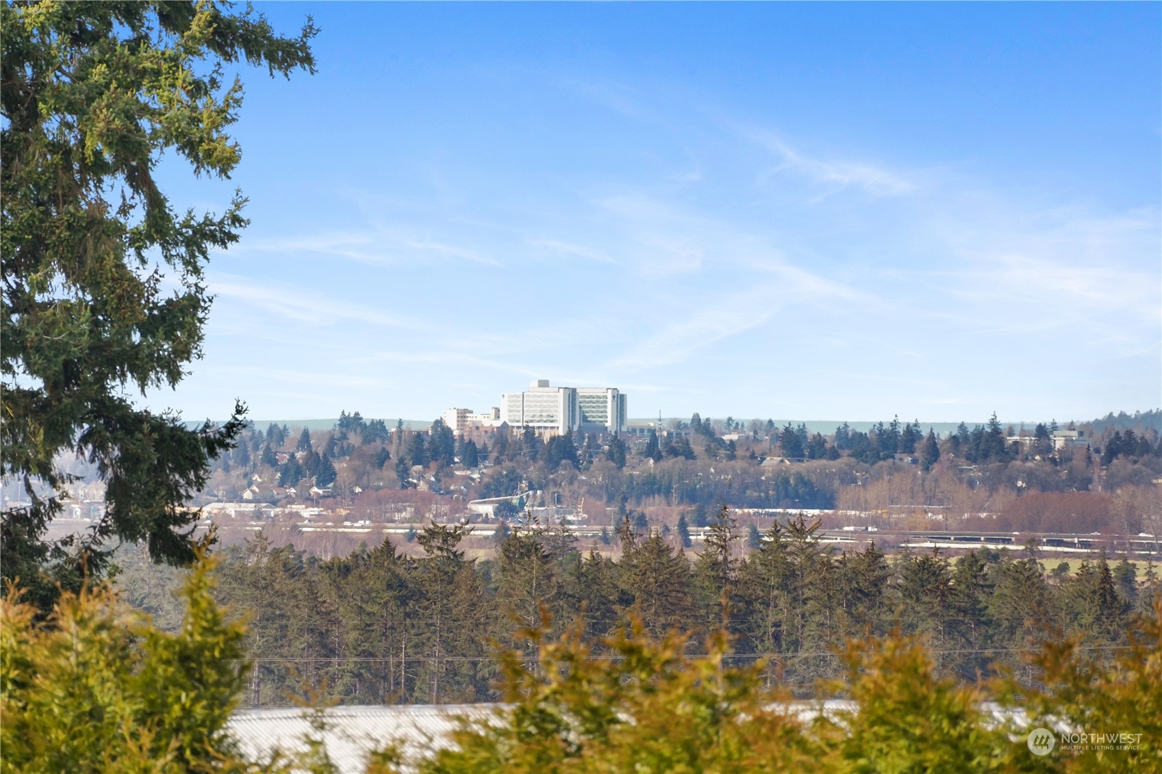 5102 Fobes Road Snohomish, WA 98290 - Photo 3 of 40 a view of a city