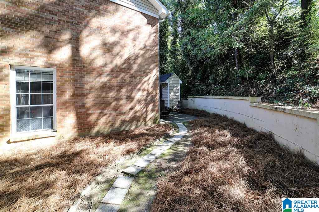 206 Ridge Park Circle Birmingham, AL 35216 - Photo 5 of 20
