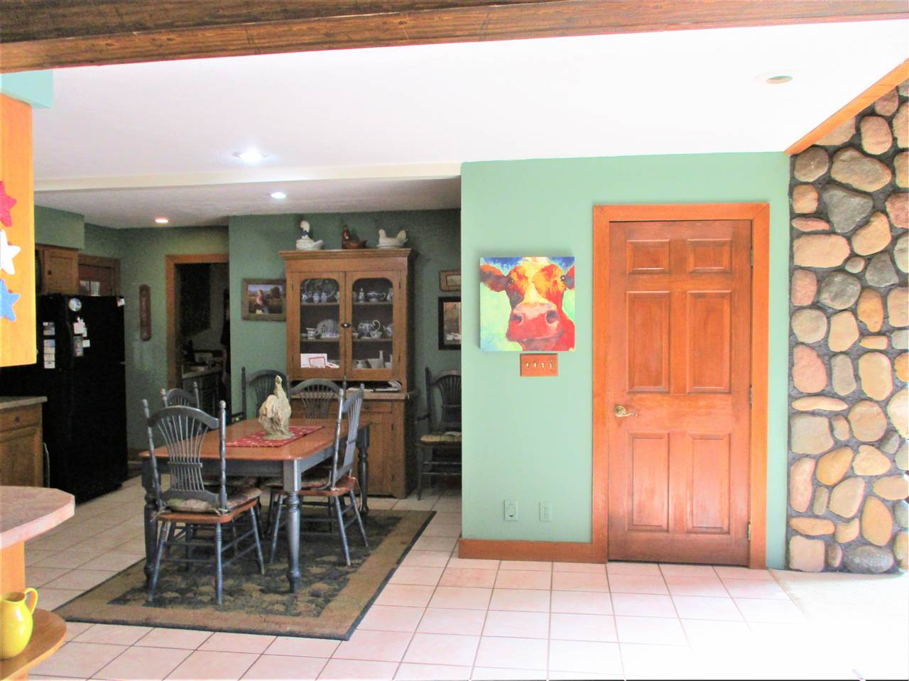 9758 Moate Road Durand, IL 61024 - Photo 5 of 25 a dining room with furniture and a window