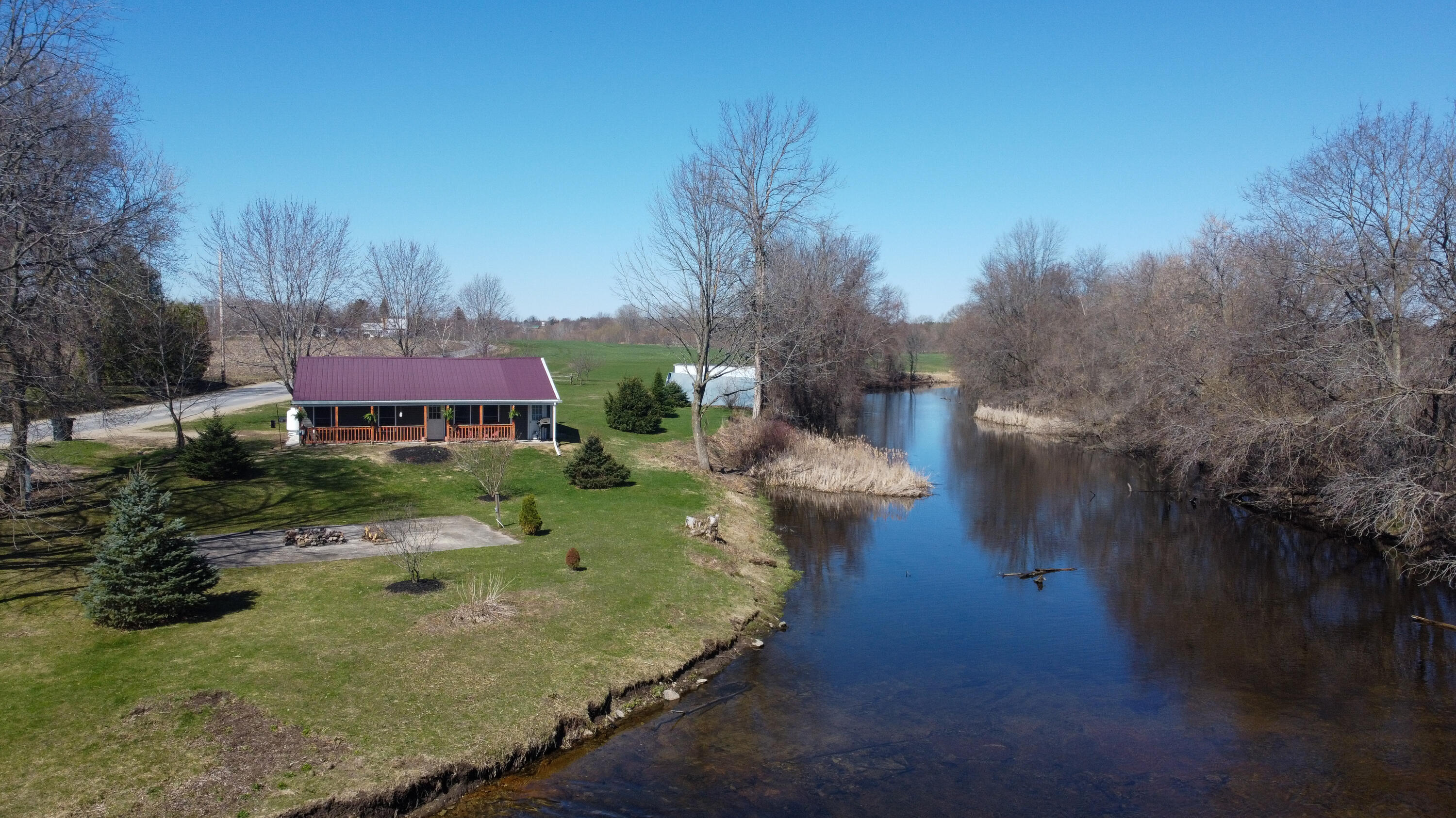 402 Fee Road Mooers, NY 12958 - Photo 2 of 34