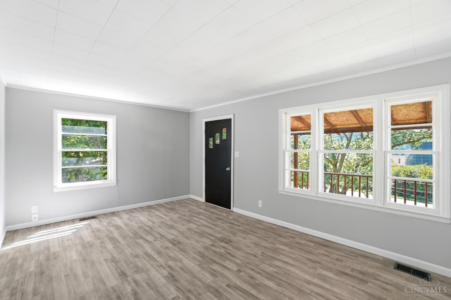 5474 River Road Cincinnati, OH 45233 - Photo 9 of 25 Gallery Image 9