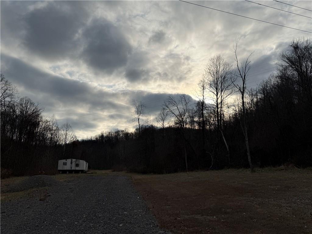 1 Polecat Hollow Road Waynesburg, PA 15370 - Photo 6 of 7 a view of sunset