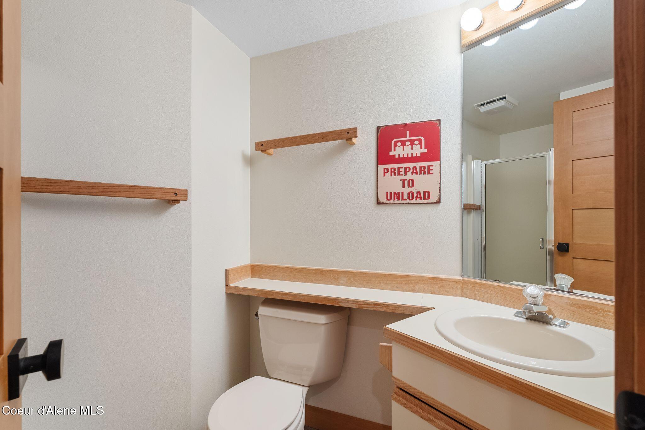 169 Crystal Springs Road, Unit 501 Sandpoint, ID 83864 - Photo 20 of 51 22_DSC09608