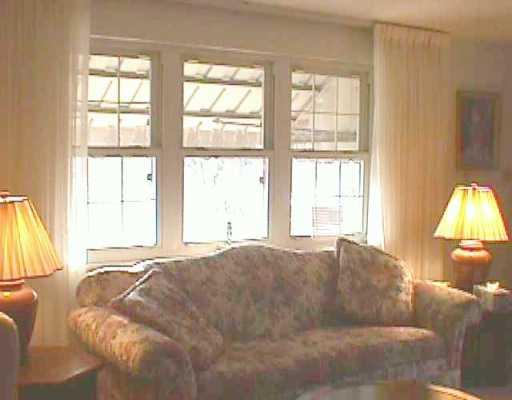 402 Orchard Spring Road Pittsburgh, PA 15220 - Photo 7 of 8 Gallery Image 7