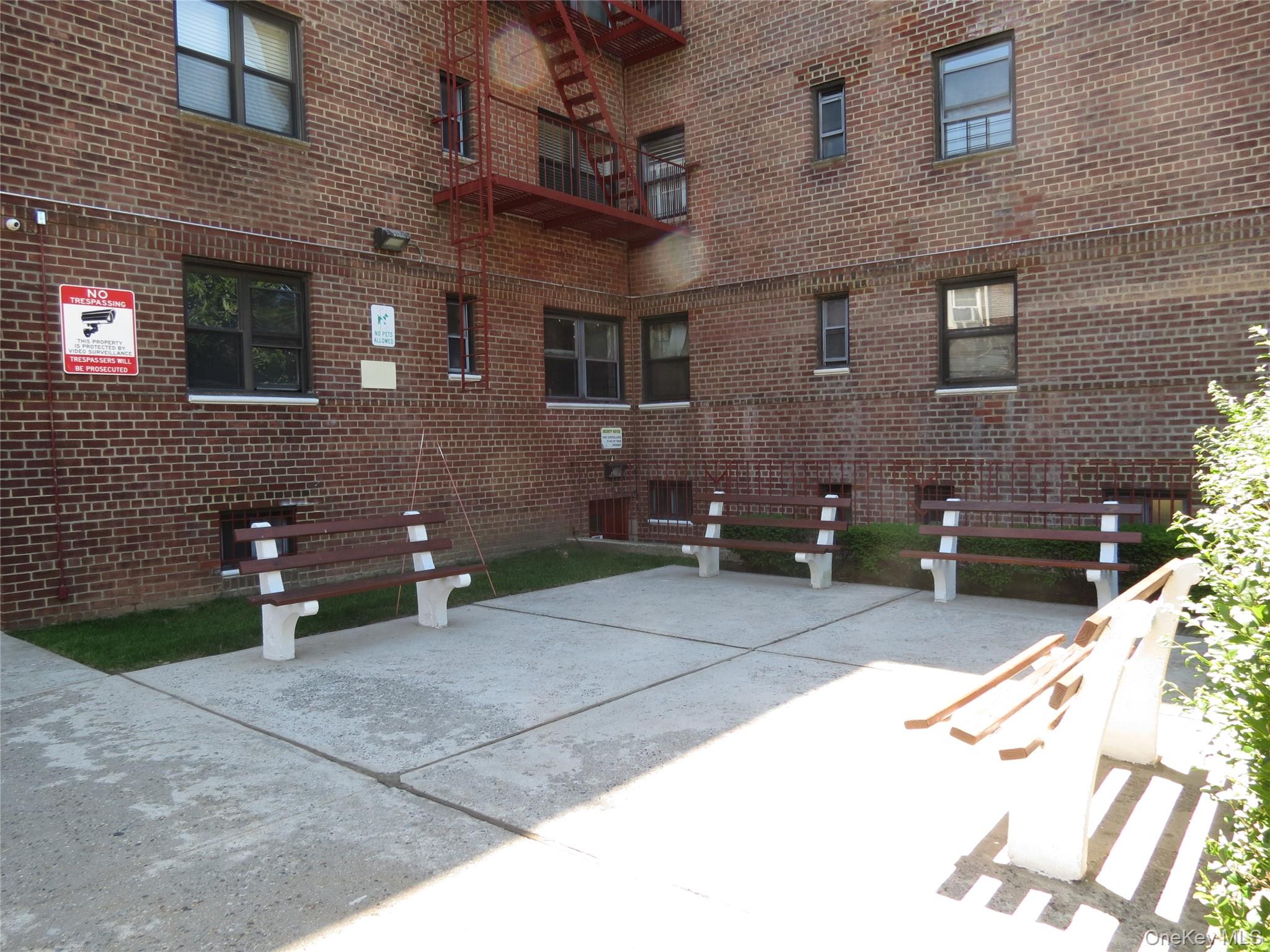 147-14 84th Road, Unit 2A Queens, NY 11435 - Photo 32 of 36