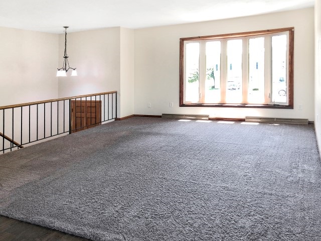 1908 West Middlebury Road Freeport, IL 61032 - Photo 7 of 21 Gallery Image 7