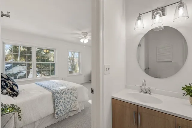 $888,000 | 160 Pine Street, Unit 15, Newton, MA 02466