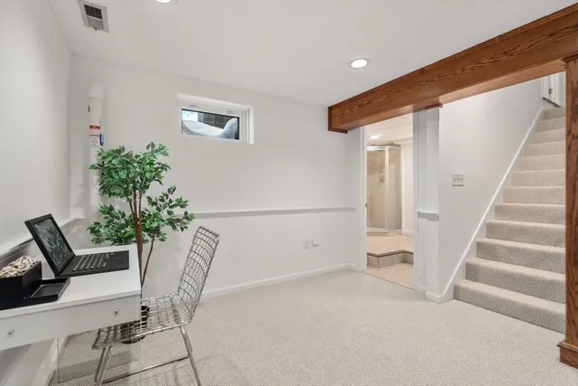 $888,000 | 160 Pine Street, Unit 15, Newton, MA 02466