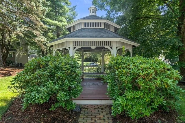 $888,000 | 160 Pine Street, Unit 15, Newton, MA 02466