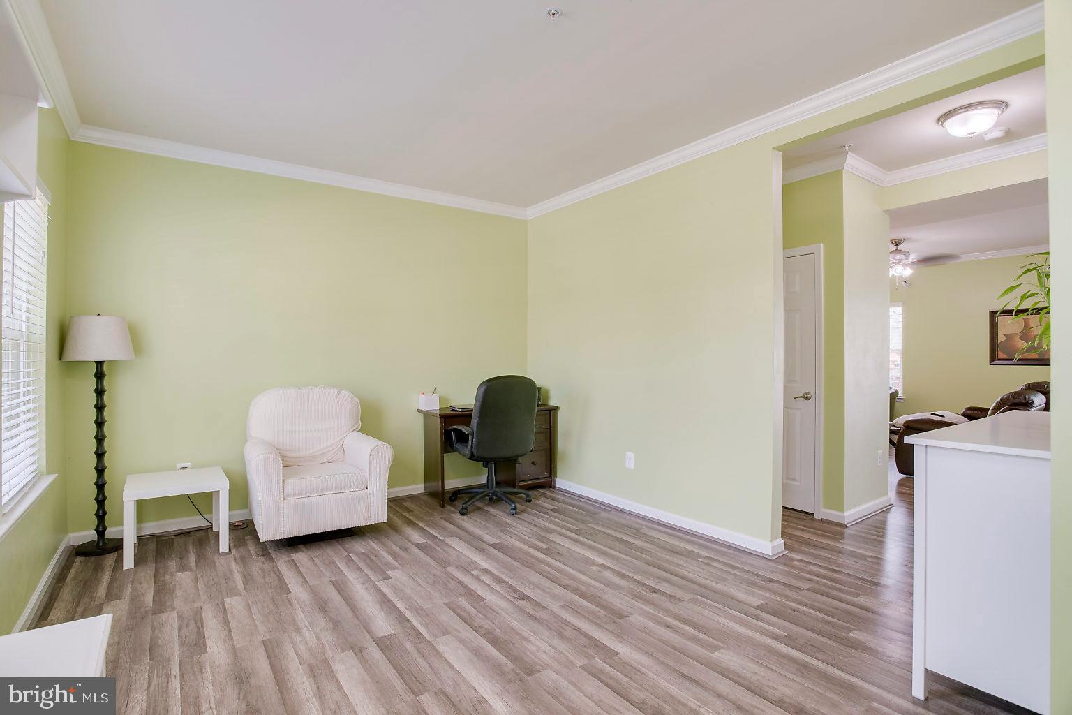 5704 Country Farm Road White Marsh, MD 21162 - Photo 4 of 45 Gallery Image 4