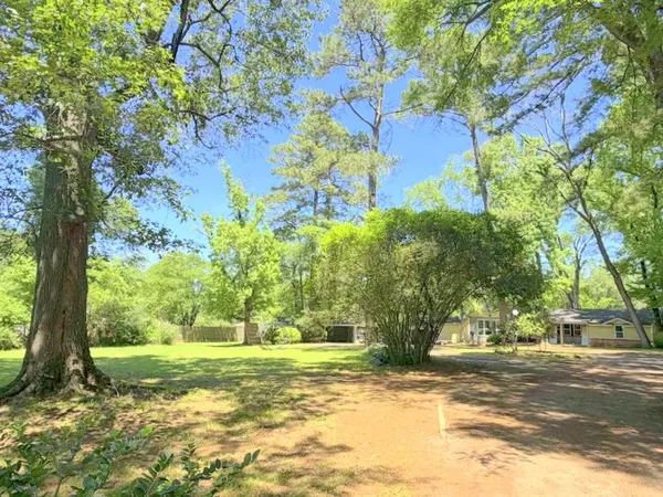 $390,000 | 405 North Grace Street, Crockett, TX 75835