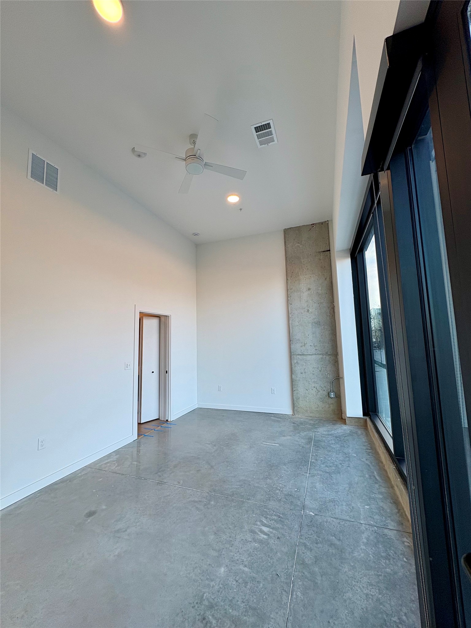 2623 Keene Street, Unit 101 Houston, TX 77009 - Photo 6 of 18