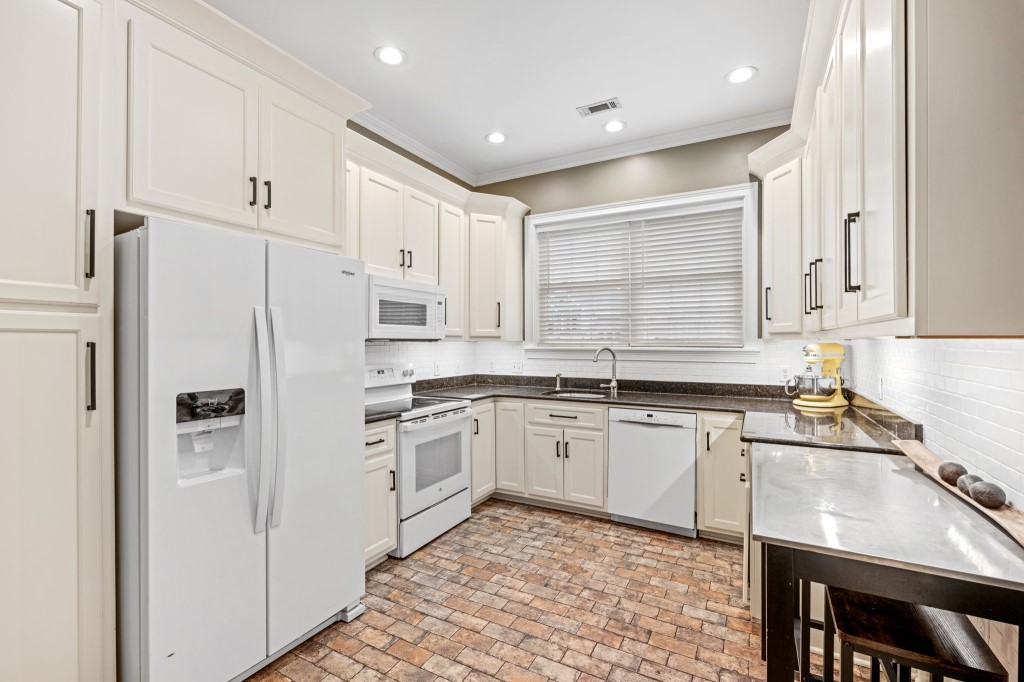 128 C-5-48C Anderson, SC 29621 - Photo 10 of 49