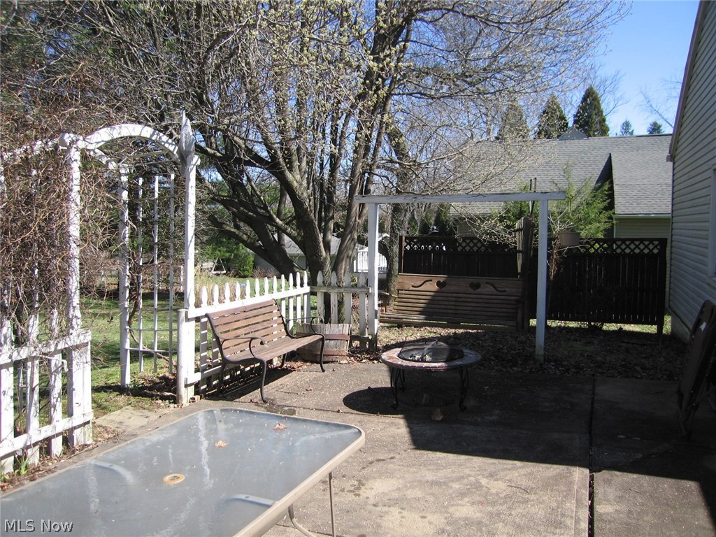 2415 Wadsworth Road Barberton, OH 44203 - Photo 28 of 35