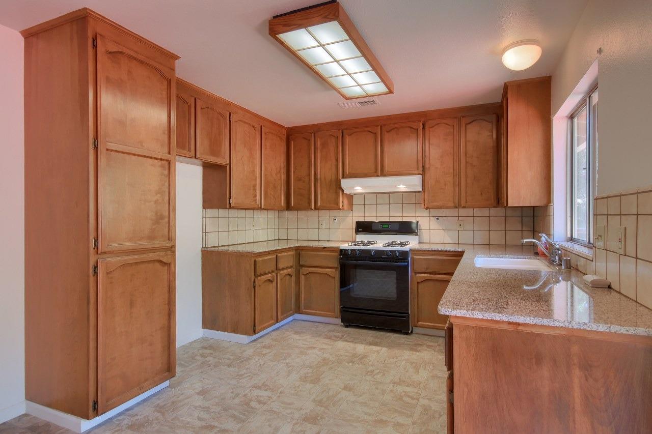51731 Quail Ridge Road Oakhurst, CA 93644 - Photo 11 of 32 Gallery Image 11