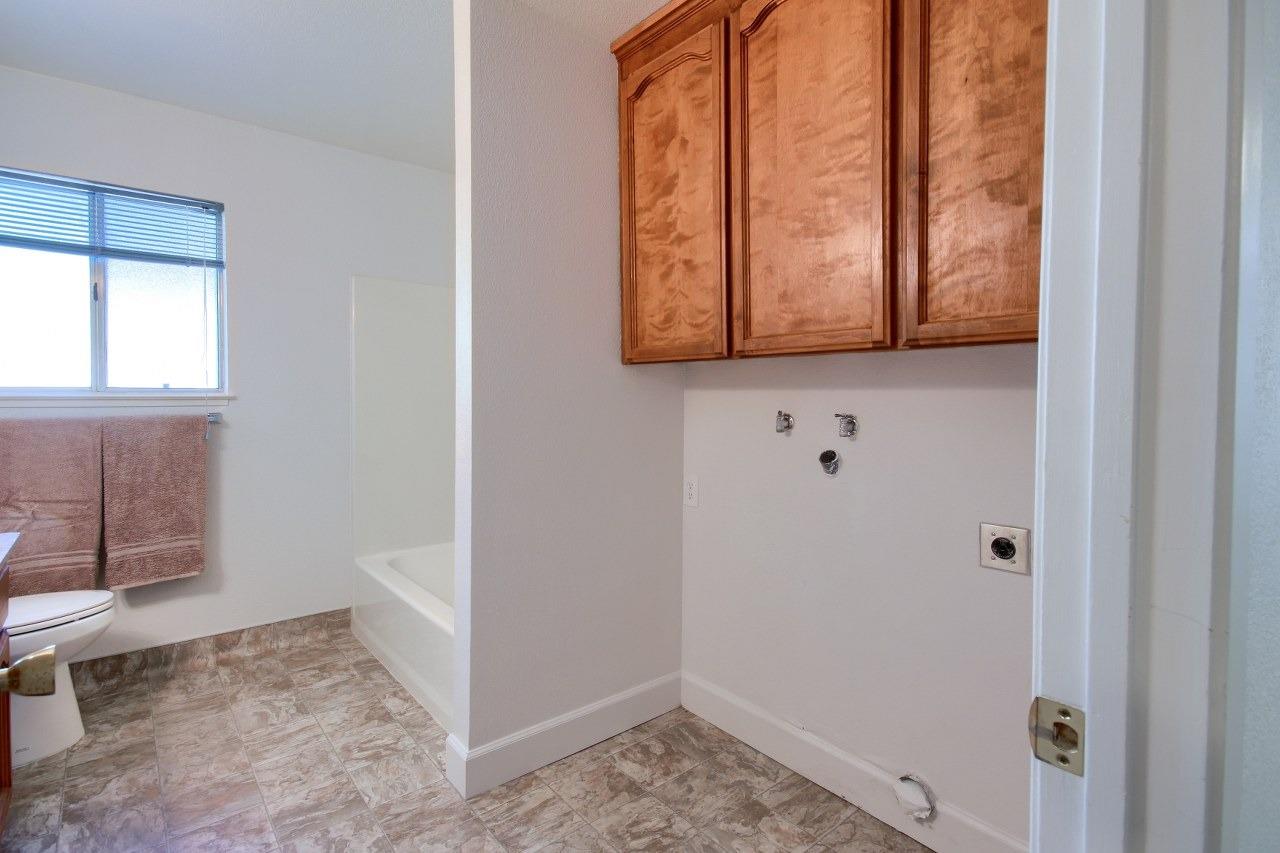 51731 Quail Ridge Road Oakhurst, CA 93644 - Photo 16 of 32 Gallery Image 16