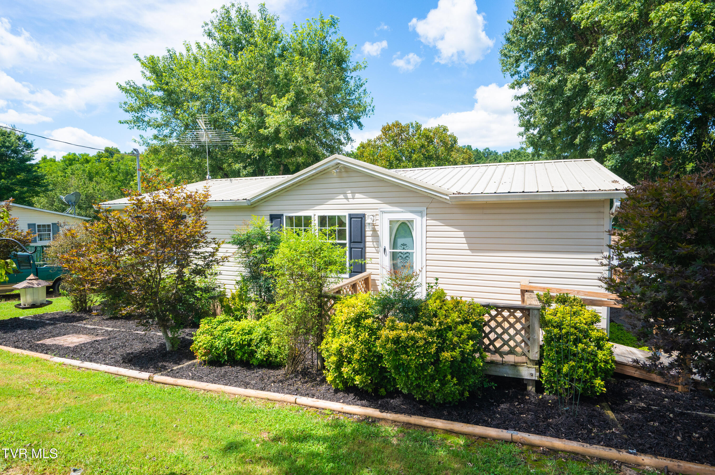 229 Davy Crockett Road Limestone, TN 37681 - Photo 2 of 49 Davy Crockett Rd-1