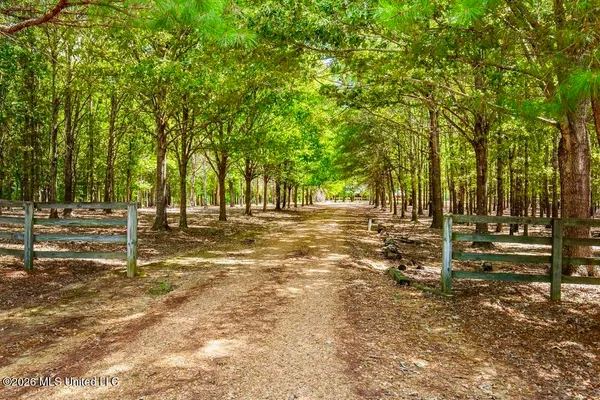 $1,475,000 | 1454 Livingston Vernon Road, Flora, MS 39071