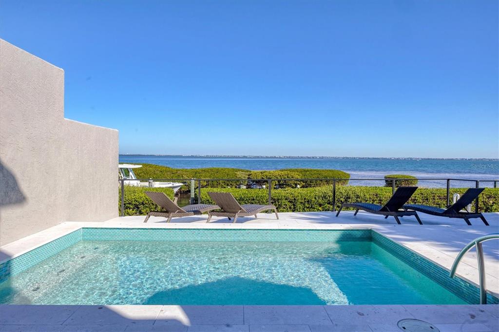 3540 Mistletoe Lane Longboat Key, FL 34228 - Photo 49 of 80