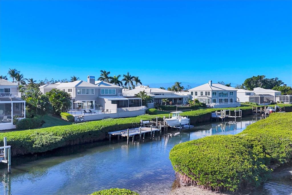 3540 Mistletoe Lane Longboat Key, FL 34228 - Photo 57 of 80