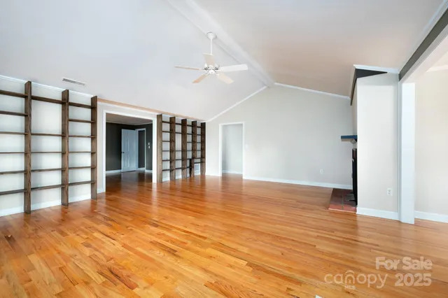 $775,000 | 200 Allen Mountain Drive, Black Mountain, NC 28711