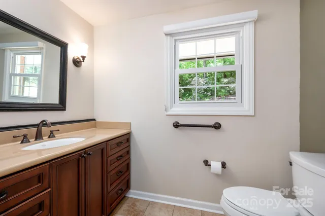 $775,000 | 200 Allen Mountain Drive, Black Mountain, NC 28711