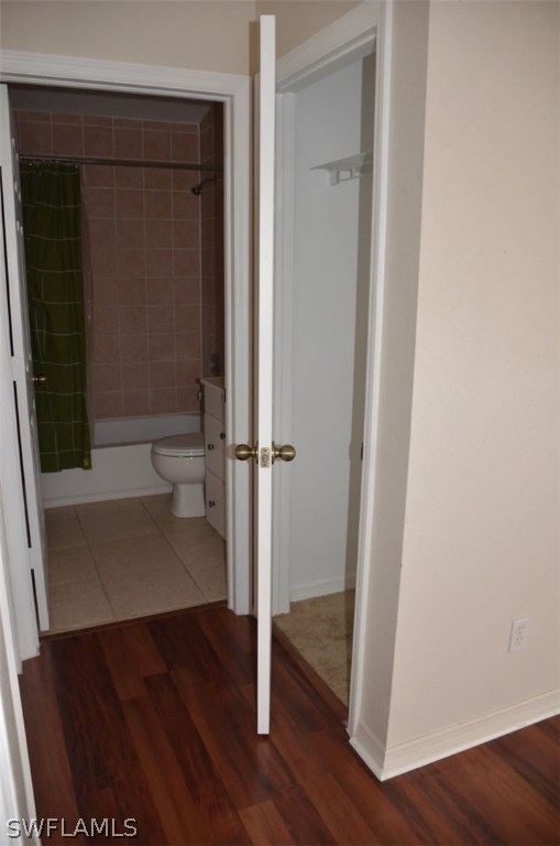 3821 Sunset Road Lehigh Acres, FL 33971 - Photo 16 of 20 a bathroom with a toilet