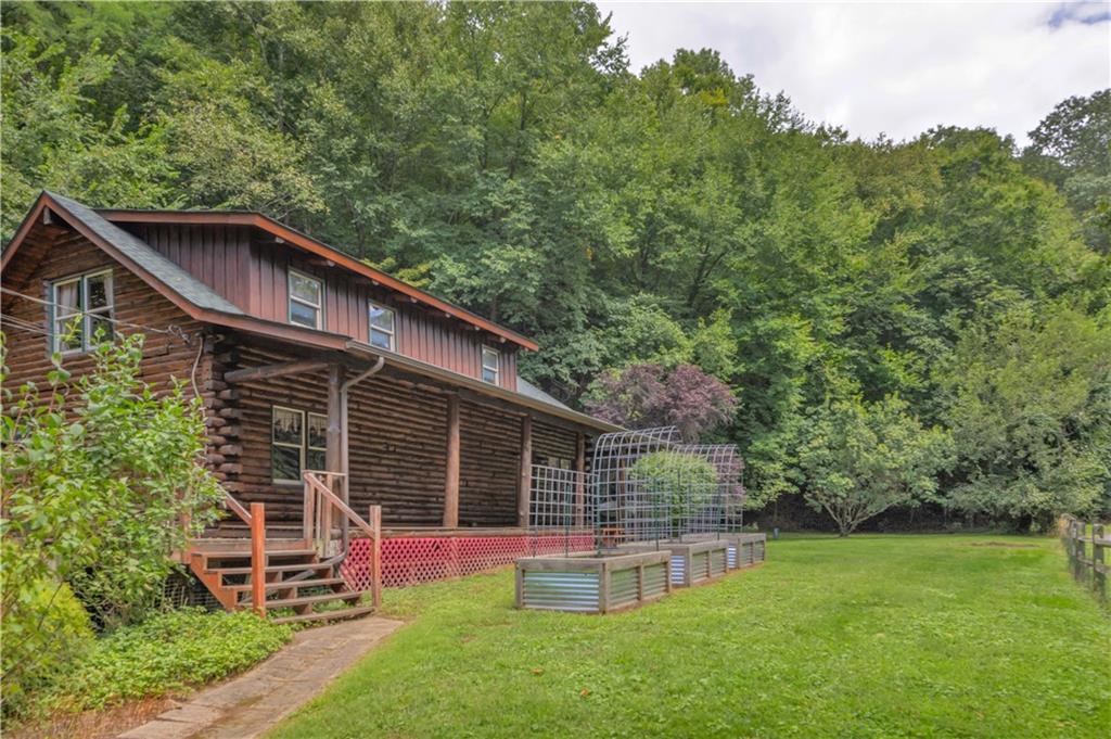 109 Turkey Foot Road Sewickley, PA 15143 - Photo 8 of 39 Gallery Image 8