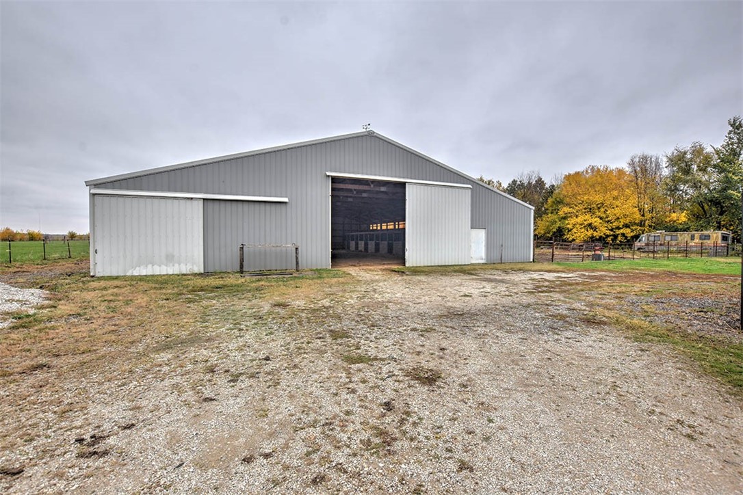 2974 North 800 E Road Moweaqua, IL 62550 - Photo 24 of 43