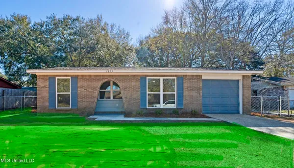 $160,900 | 2823 Woodlane Street, Gautier, MS 39553